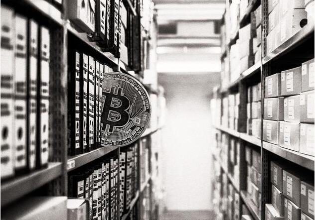加密货币暴跌:华尔街大行悄然搁置比特币淘金梦